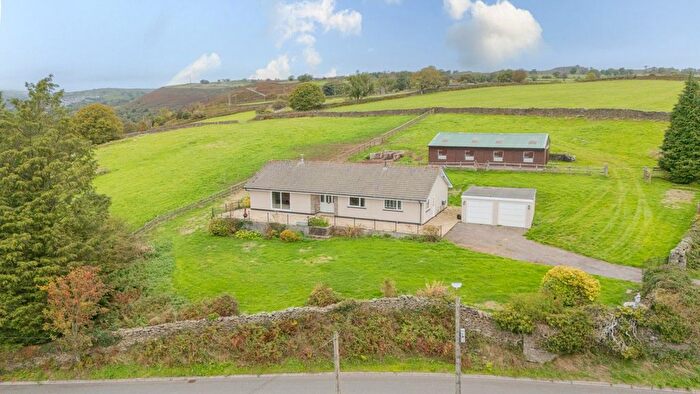 5 Bedroom Bungalow To Rent In Dimarian, Maen Gilfach, Trelewis, CF46