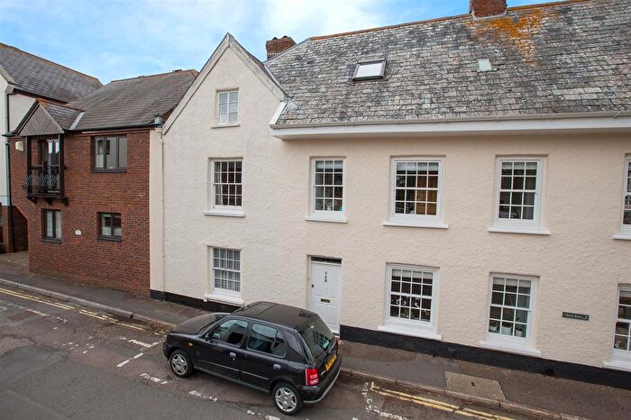 4 Bedroom Property For Sale In Ferry Road, Topsham, EX3