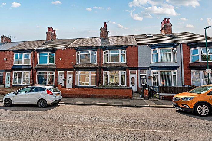 3 Bedroom Terraced House For Sale In Lumley Road, Redcar, TS10