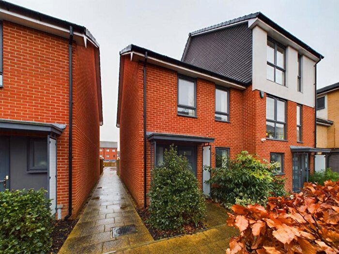 3 Bedroom Semi-Detached House For Sale In Woolhampton Way, Reading, Berkshire, RG2