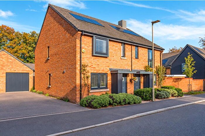 3 Bedroom Semi-Detached House For Sale In Divot Way, Gillies Meadow, RG24