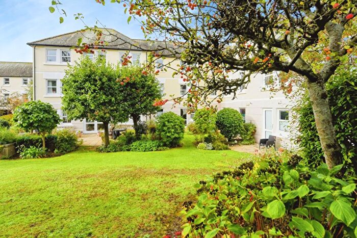 1 Bedroom Flat For Sale In Barum Court, Barnstaple, EX32