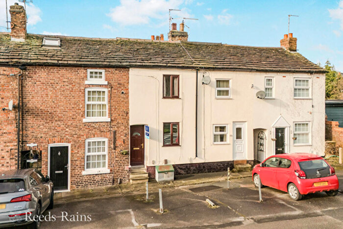 2 Bedroom Terraced House For Sale In Hulley Road, Macclesfield, Cheshire, SK10