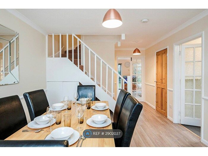 4 Bedroom Detached House To Rent In Hobbis Drive, Maidenhead, SL6