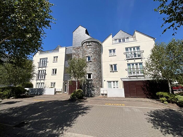 2 Bedroom Flat To Rent In Habour Road, Wadebridge, PL27