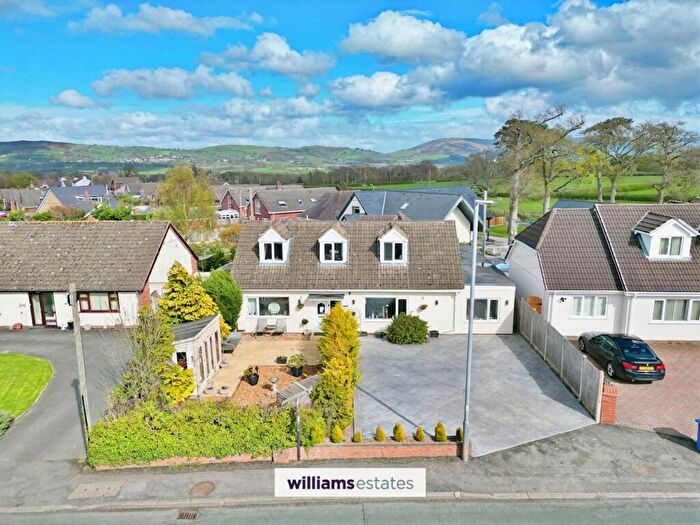 3 Bedroom Detached House For Sale In Allt Goch, St. Asaph, LL17