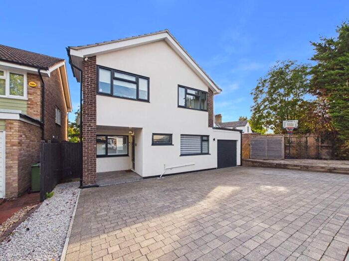 4 Bedroom Detached House For Sale In Wellington Place, Bassingbourn, SG8