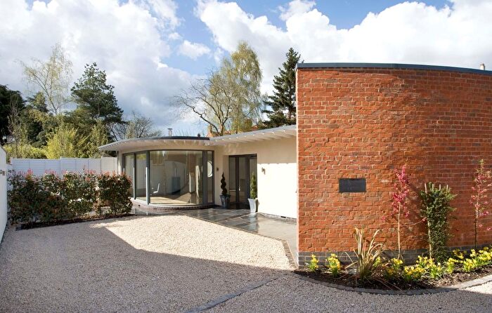 2 Bedroom Detached House To Rent In Maidenhead Road, Stratford-Upon-Avon, CV37