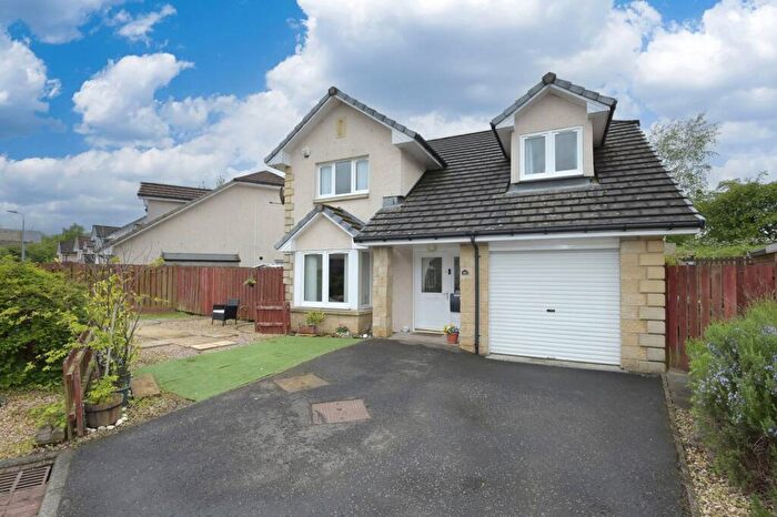 4 Bedroom Detached House For Sale In Devon Valley Drive, Sauchie, FK10