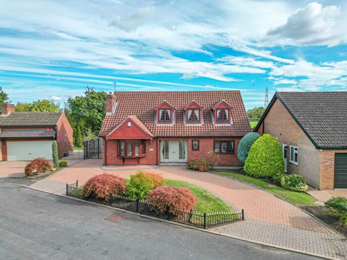 4 Bedroom Detached House For Sale In Slade Close, Nuneaton, CV11