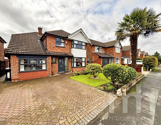 4 Bedroom Detached House For Sale In Adelaide Road, Bramhall, SK7