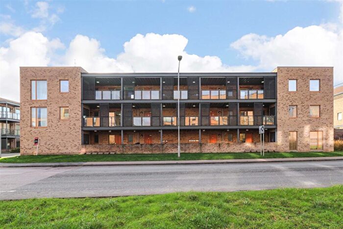 2 Bedroom Flat For Sale In Austin Drive, Trumpington, Cambridge, CB2