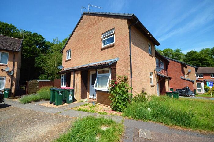 1 Bedroom Terraced House To Rent In St Andrews Road, Ifield West, Crawley, RH11