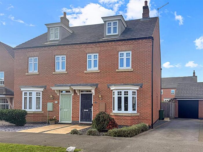 3 Bedroom Semi-Detached House For Sale In Abbott Way, Whetstone, Leicester, LE8