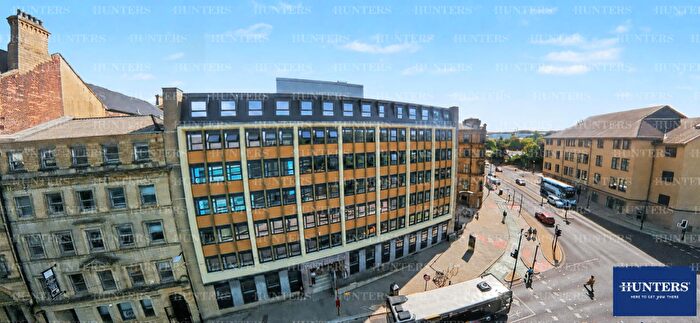 2 Bedroom Apartment For Sale In Park House -, Well Street Bradford, BD1