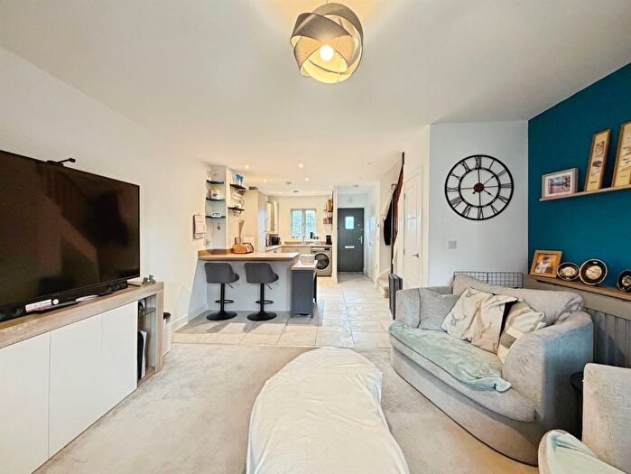 2 Bedroom Semi-Detached House For Sale In Holywell Drive, Temple Herdewyke, Southam, CV47