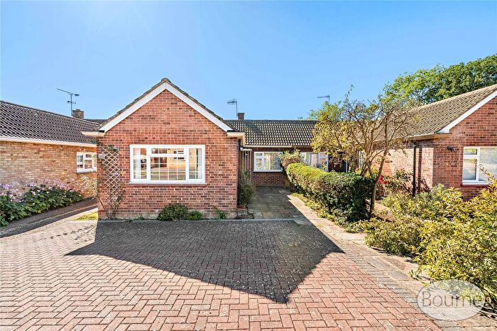 2 Bedroom Bungalow For Sale In Grangefields Road, Jacob's Well, Guildford, Surrey, GU4