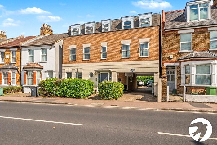 2 Bedroom Flat To Rent In College Road, Bromley, BR1