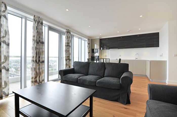 2 Bedroom Flat To Rent In Vermilion, E16