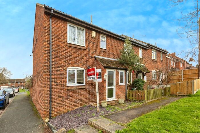 3 Bedroom End Of Terrace House For Sale In Court Hill, Littlebourne, Canterbury, CT3