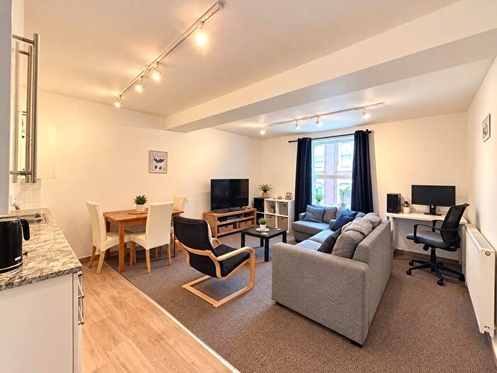 1 Bedroom Apartment To Rent In East Street, Bedminster, Bristol, BS3
