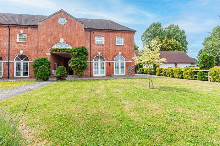 4 Bedroom Property For Sale In Stanford Park, Stanford Bridge, Worcester, WR6