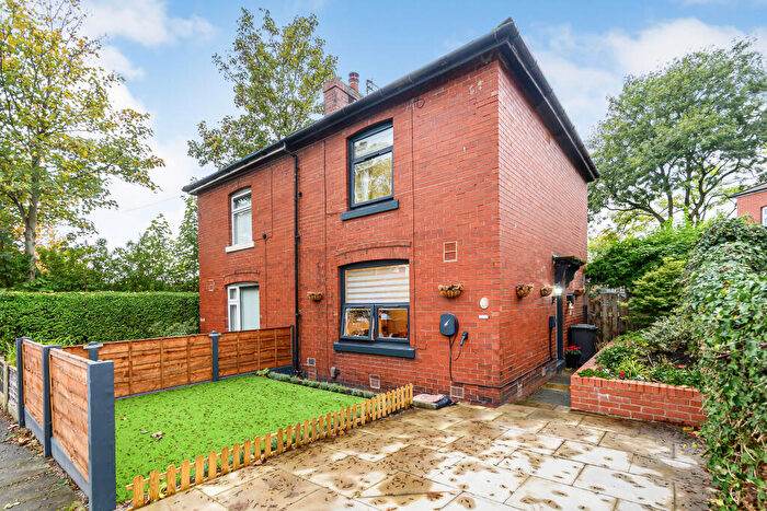 2 Bedroom Semi-Detached House For Sale In Willow Street, Bury, BL9