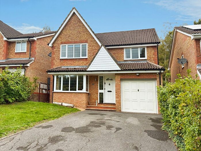 4 Bedroom Detached House For Sale In Andalusian Gardens, Whiteley, Fareham, PO15