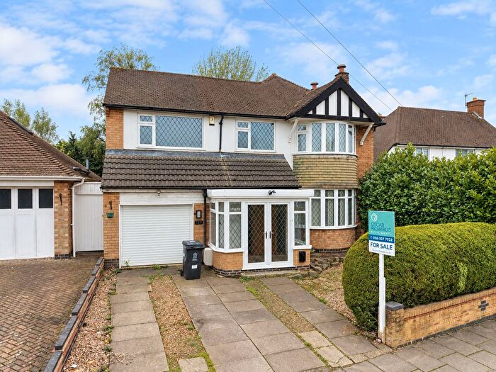 4 Bedroom Detached House For Sale In Davenport Road, Leicester, LE5