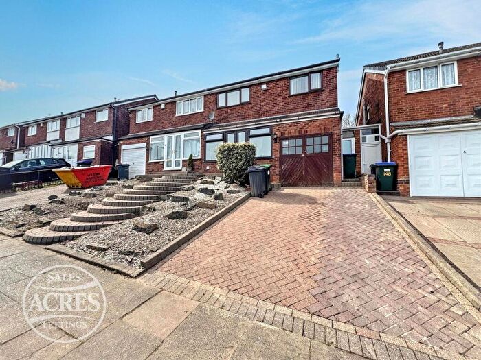 3 Bedroom Semi-Detached House For Sale In Stanton Road, Great Barr, Birmingham, B43