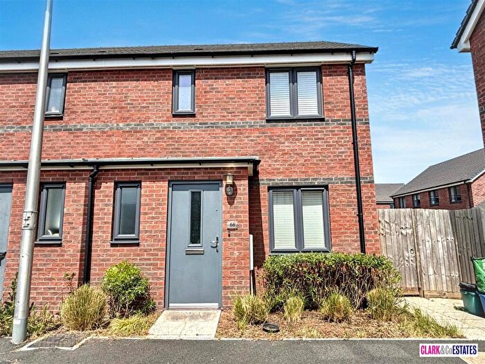 3 Bedroom Terraced House For Sale In Channings Drive, Tithebarn, Exeter, EX1