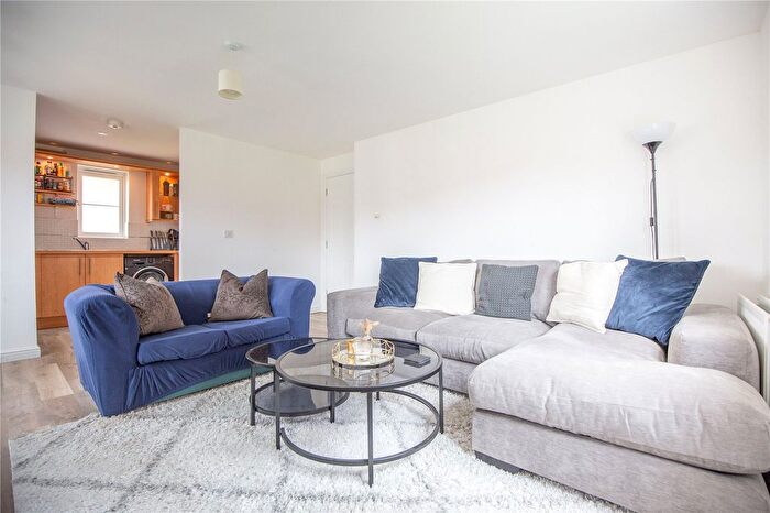 2 Bedroom Flat For Sale In Amis Walk, Horfield, Bristol, BS7