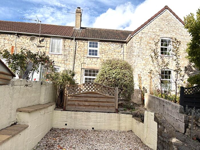 2 Bedroom Cottage To Rent In Waterloo Road, Radstock, Somerset, BA3