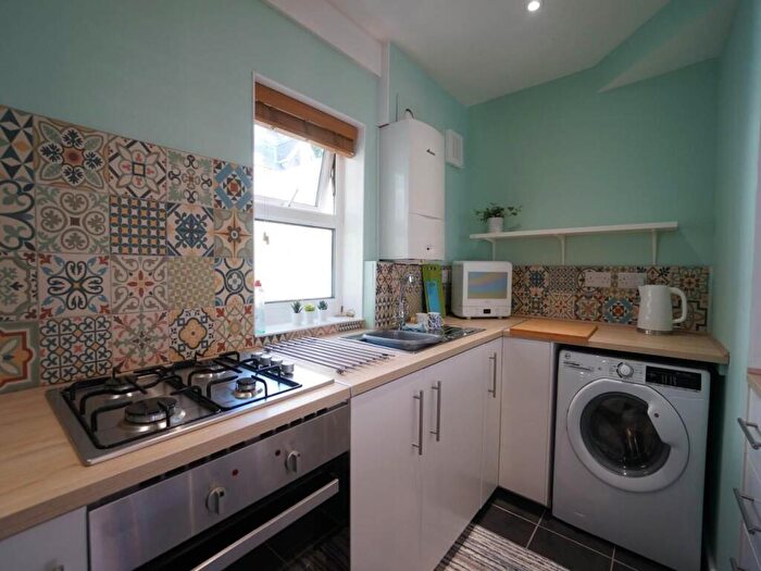 2 Bedroom House To Rent In Fron Square, Bangor, LL57