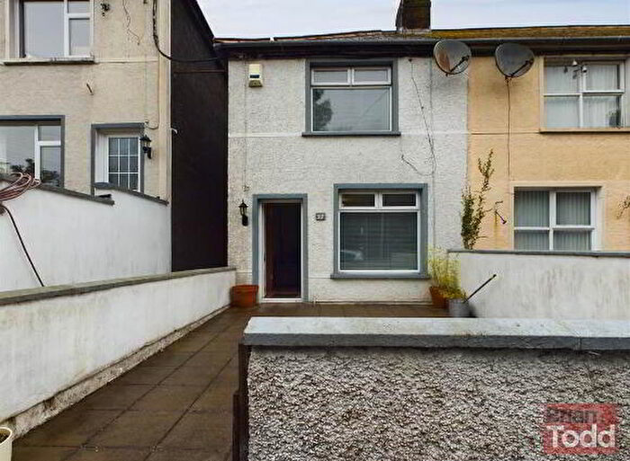 3 Bedroom End Of Terrace House To Rent In Ballysnod Road, Larne, BT40