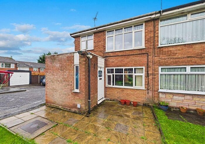3 Bedroom End Of Terrace House For Sale In Clarke Crescent Little Hulton Manchester, M38