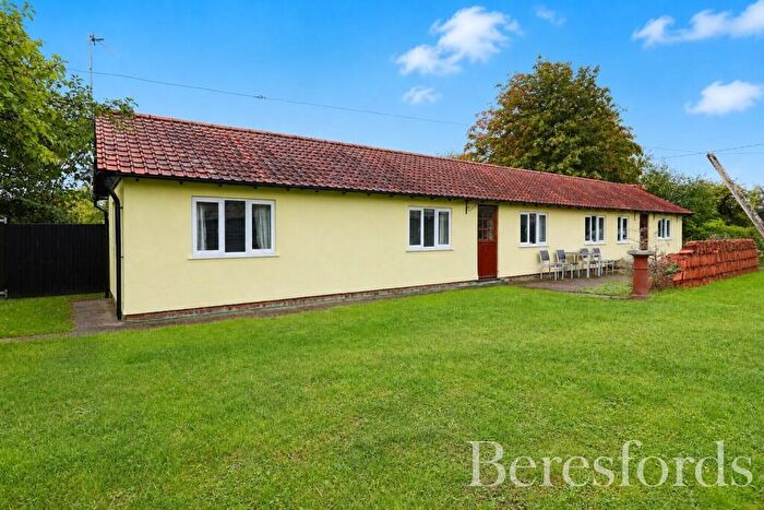 2 Bedroom Bungalow For Sale In The Street, Little Dunmow, CM6
