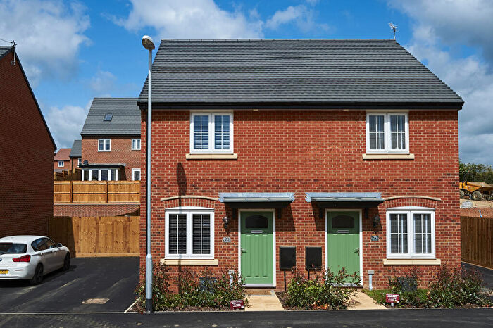 2 Bedroom Semi-Detached House To Rent In Harvest Road, Market Harborough, LE16
