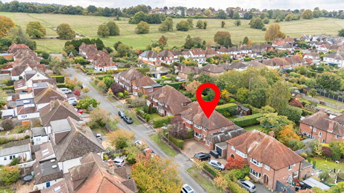 3 Bedroom Semi-Detached House For Sale In Holford Road, Merrow, GU1