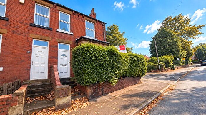 3 Bedroom End Of Terrace House For Sale In Dewsbury Road, Ossett, West Yorkshire, WF5