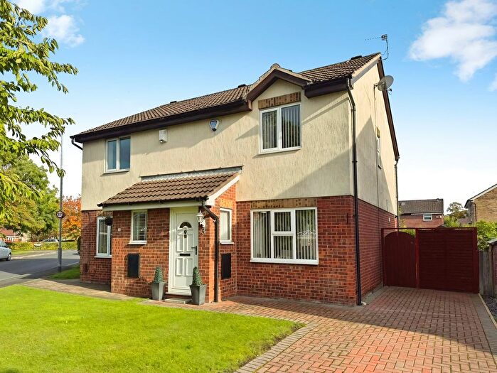 3 Bedroom Semi-Detached House For Sale In Uppermill Drive, Burnage, Manchester, M19