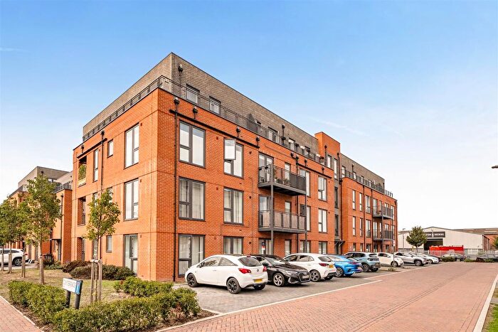 1 Bedroom Flat For Sale In Cox Terrace, Reading, RG1