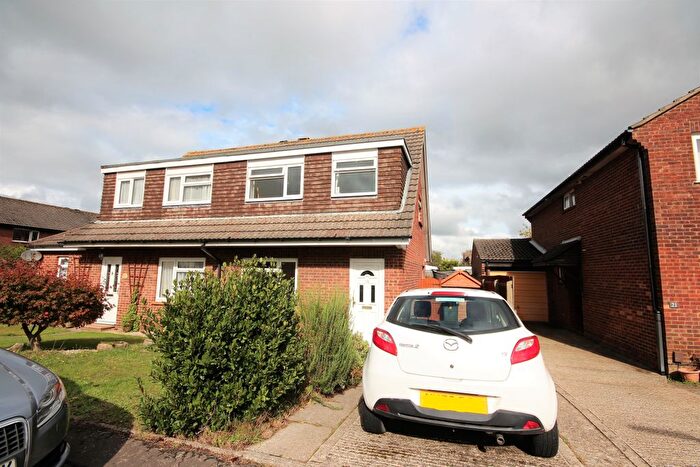 3 Bedroom Semi-Detached House To Rent In Hungerford Road, Bournemouth, BH8
