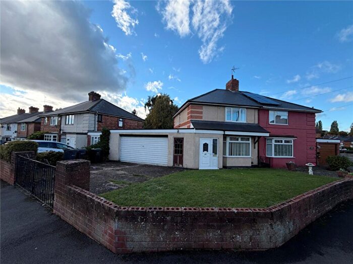 3 Bedroom Semi-Detached House For Sale In Sidcup Road, Birmingham, West Midlands, B44
