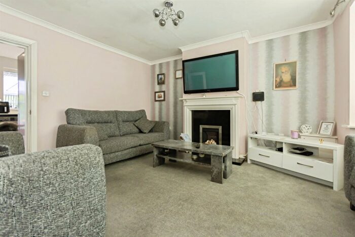 3 Bedroom Terraced House For Sale In Highters Heath Lane, Birmingham, B14