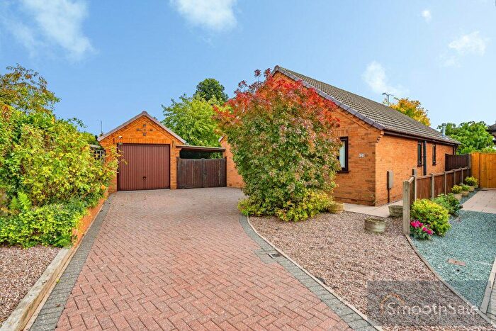 3 Bedroom Bungalow For Sale In Windmill Close, Uttoxeter, ST14