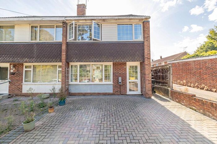3 Bedroom Semi-Detached House For Sale In Mill Lane, Harbledown, Canterbury, Kent, CT2