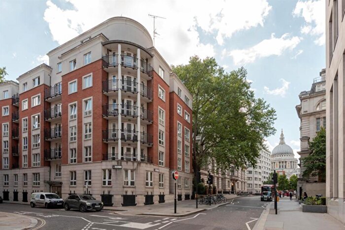 2 Bedroom Flat To Rent In Milton House, Little Britain, London, EC1A
