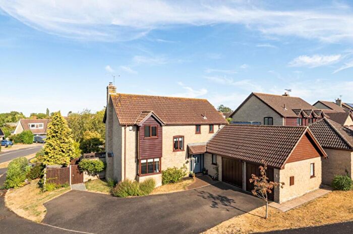5 Bedroom Detached House For Sale In Bucklers Mead, Yetminster, Sherborne, DT9