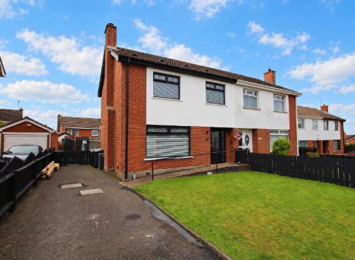 4 Bedroom Semi-Detached House For Sale In Cidercourt Drive, Crumlin, BT29